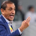 El DT Ramón Díaz firmó para Olimpia y debutaría este sábado