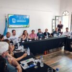 Passerini, 40 intendentes, representantes del gobierno provincial y del Banco de Desarrollo de América Latina y el Caribe se reunieron en la ciudad de Despeñaderos